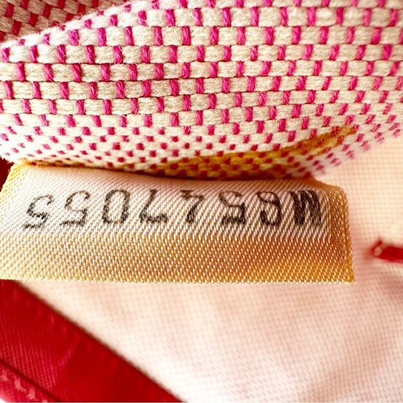 Dooney & Bourke Macy's Day Parade Black East West Large Tote/Shopper Bag - Picture 16 of 16